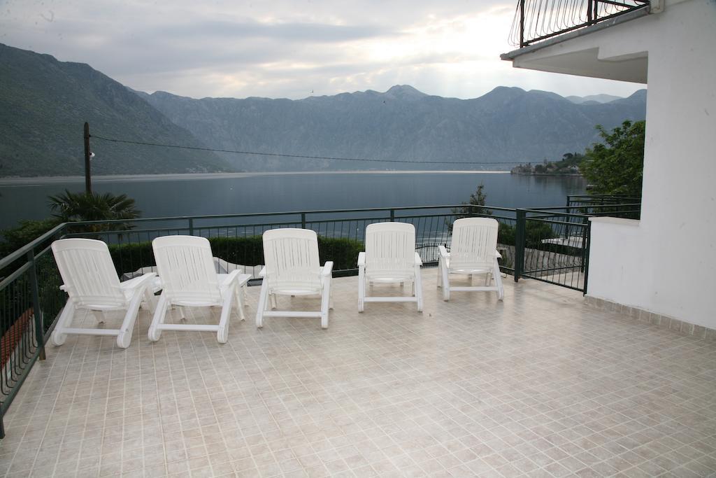 Apartments Iva Kotor Exterior photo